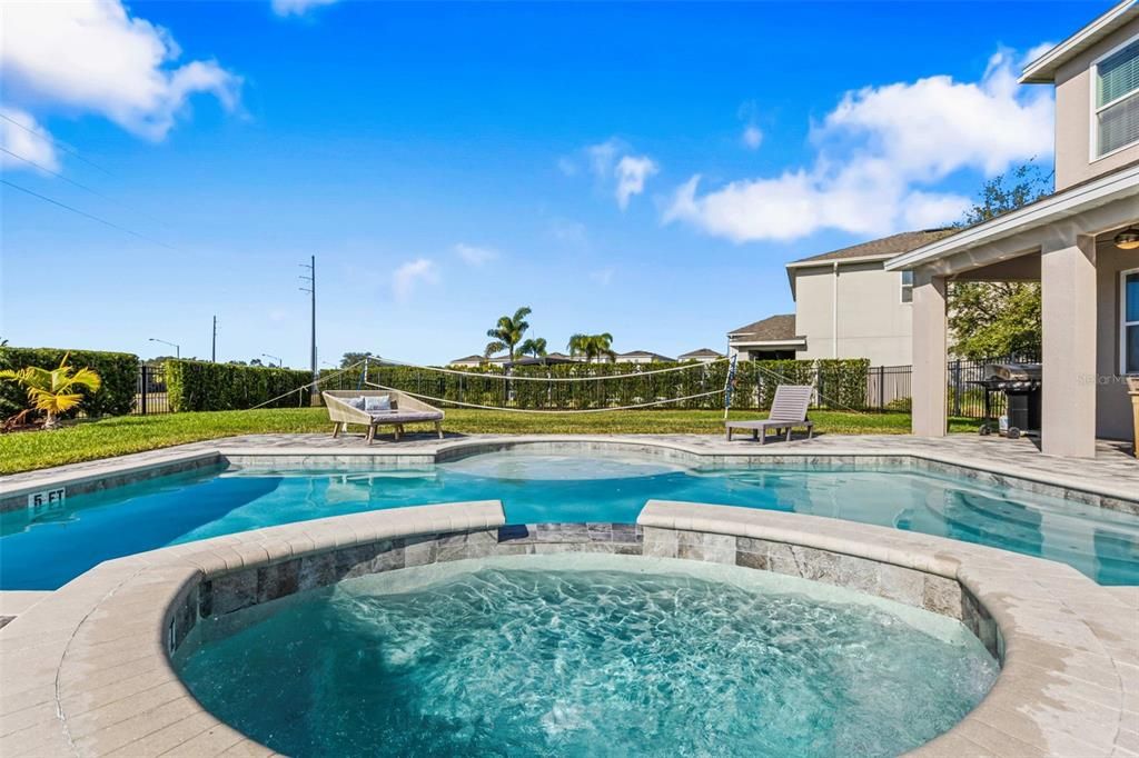 For Rent: $4,800 (5 beds, 4 baths, 2574 Square Feet)