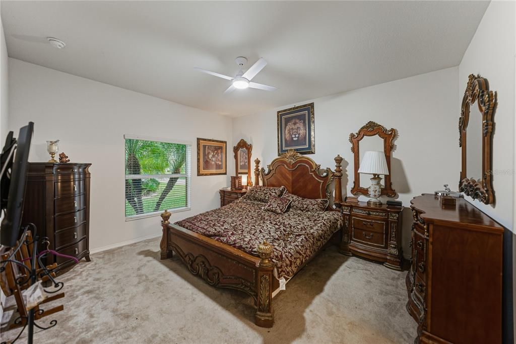 For Sale: $344,500 (2 beds, 2 baths, 1514 Square Feet)