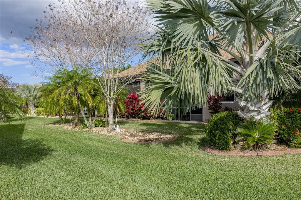 For Sale: $344,500 (2 beds, 2 baths, 1514 Square Feet)