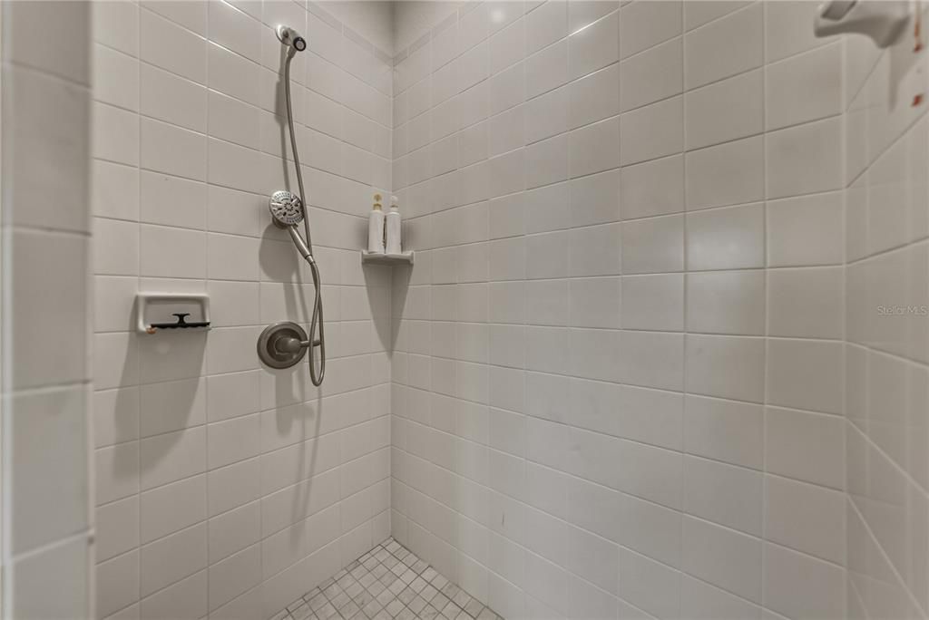 For Sale: $344,500 (2 beds, 2 baths, 1514 Square Feet)