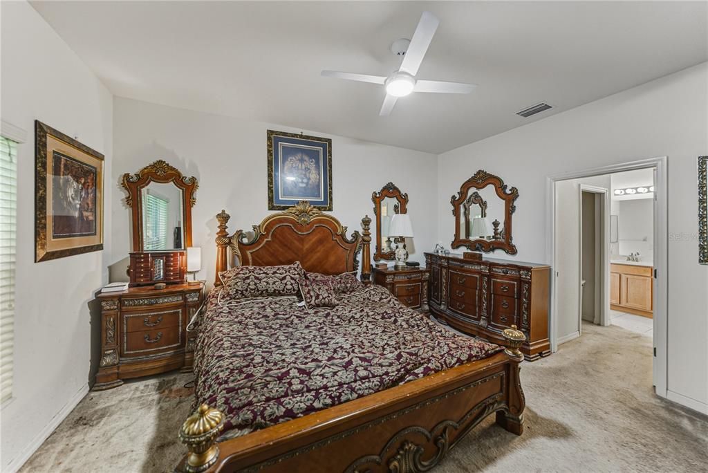 For Sale: $344,500 (2 beds, 2 baths, 1514 Square Feet)