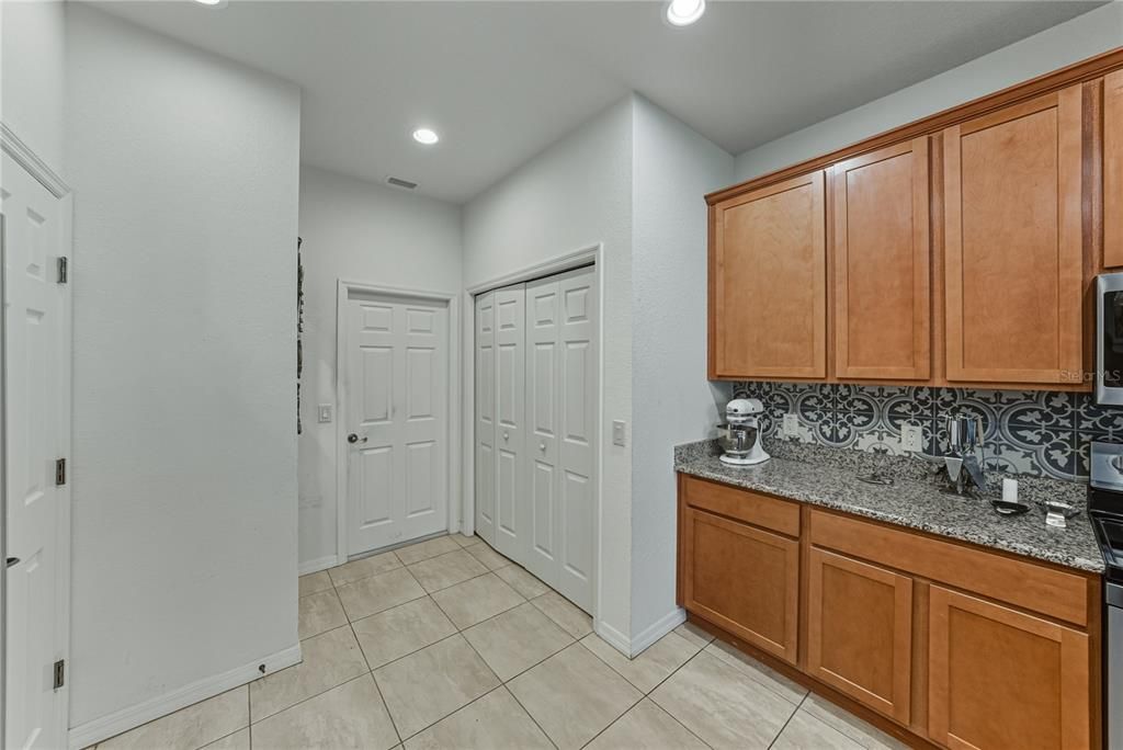 For Sale: $344,500 (2 beds, 2 baths, 1514 Square Feet)