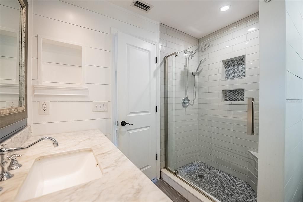 待售: $335,000 (3 贝兹, 2 浴室, 1732 平方英尺)