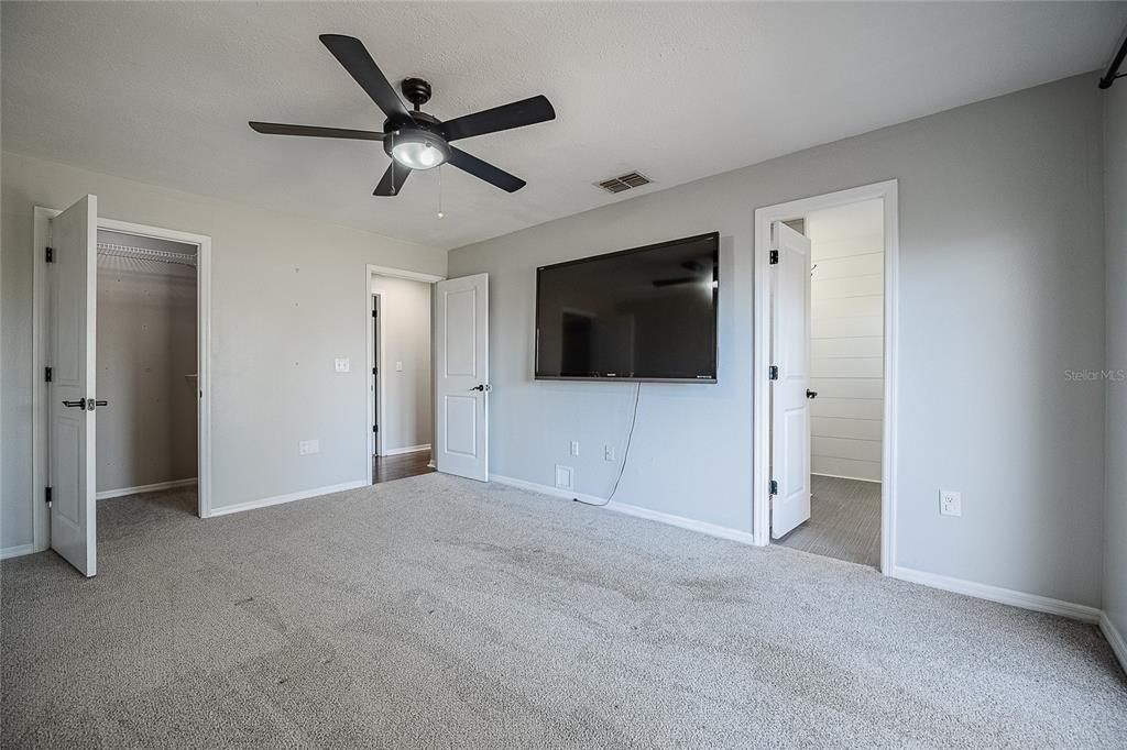 待售: $335,000 (3 贝兹, 2 浴室, 1732 平方英尺)