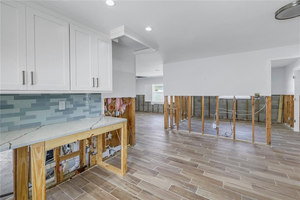 En Venta: $299,000 (3 camas, 2 baños, 1125 Pies cuadrados)