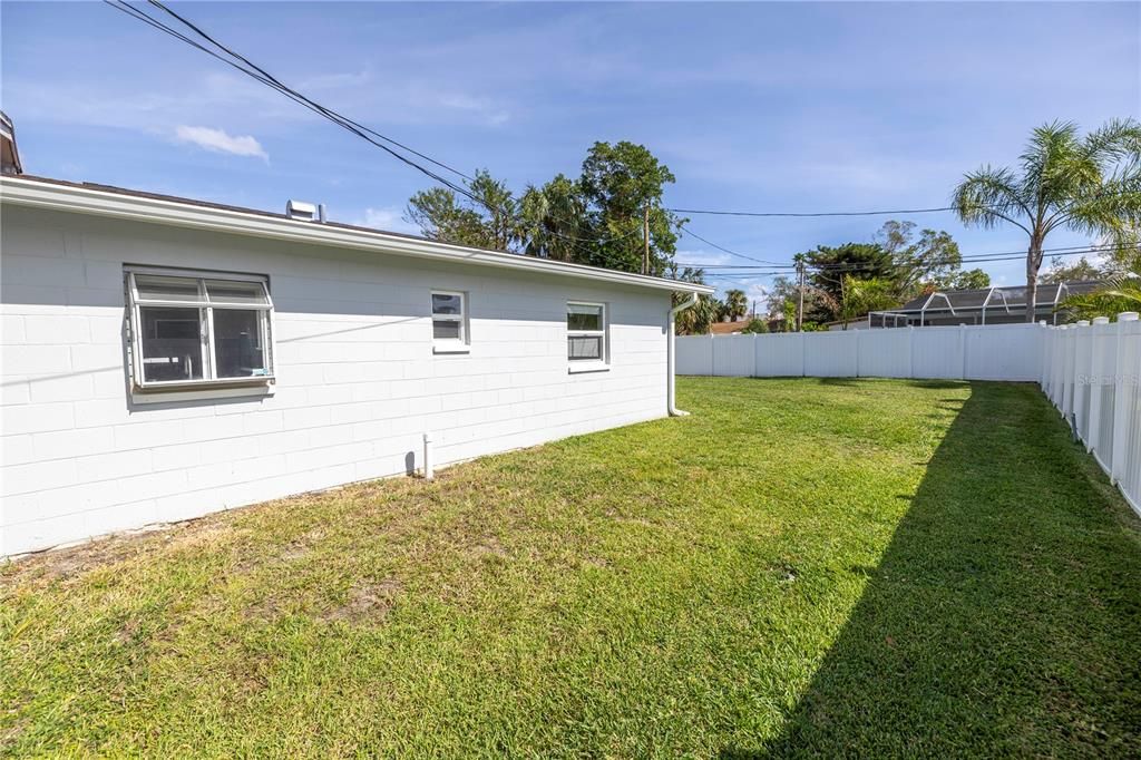 En Venta: $299,000 (3 camas, 2 baños, 1125 Pies cuadrados)