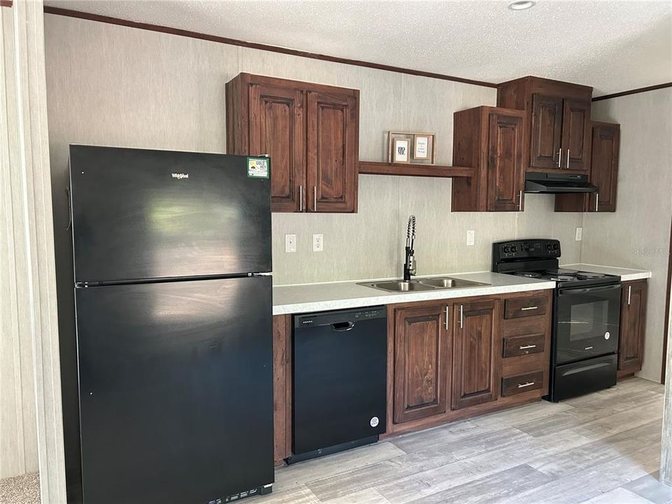 En Venta: $204,900 (3 camas, 2 baños, 1130 Pies cuadrados)