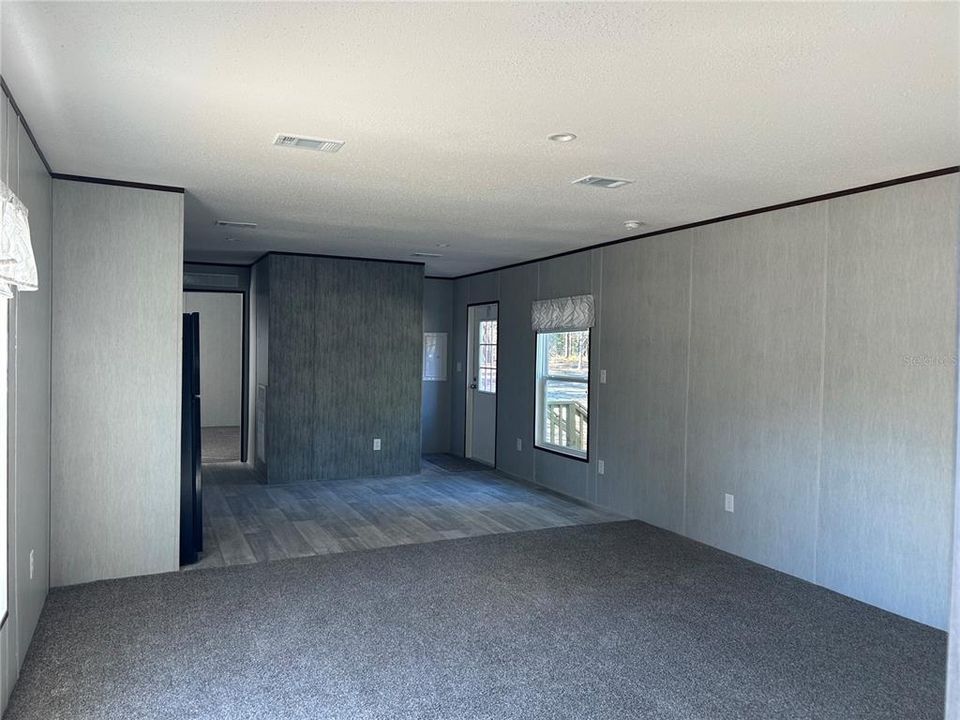 En Venta: $204,900 (3 camas, 2 baños, 1130 Pies cuadrados)