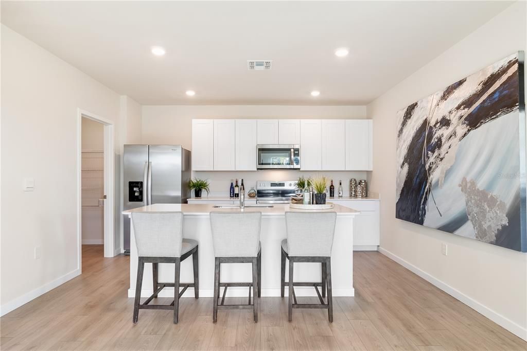 For Sale: $249,990 (3 beds, 2 baths, 1564 Square Feet)