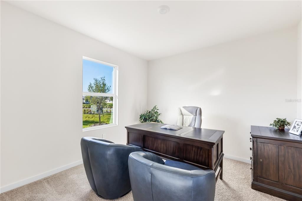 For Sale: $249,990 (3 beds, 2 baths, 1564 Square Feet)