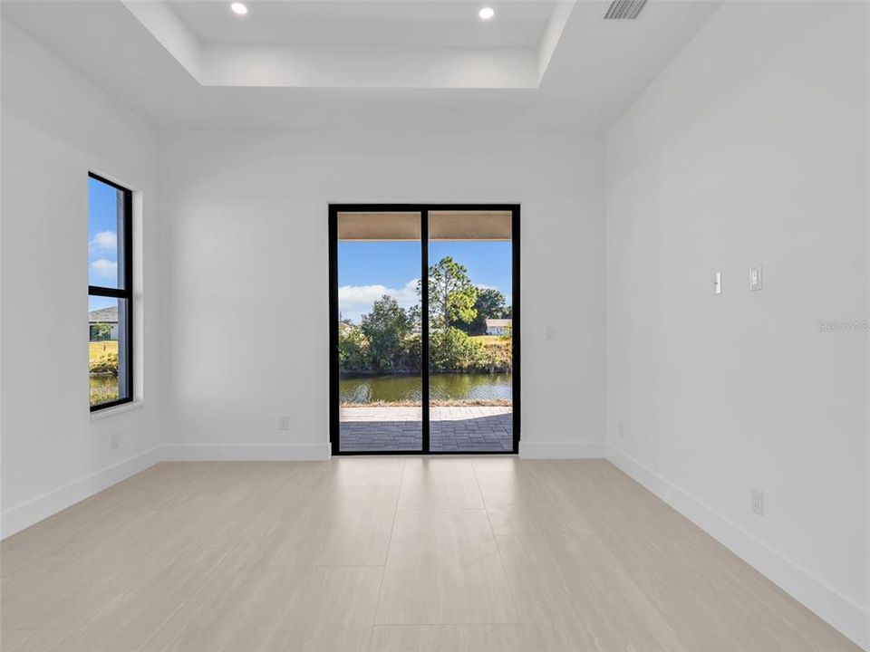 For Sale: $379,000 (4 beds, 2 baths, 1602 Square Feet)