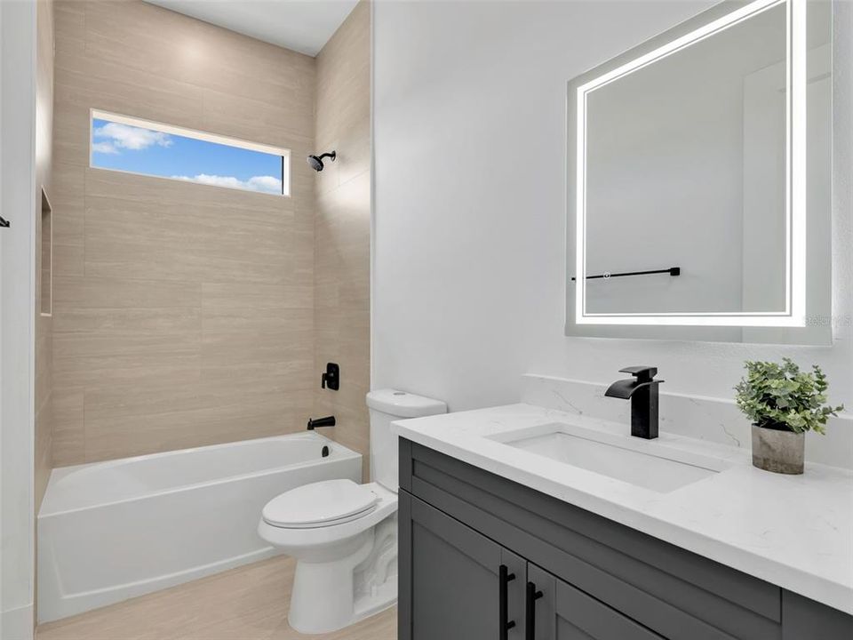 For Sale: $379,000 (4 beds, 2 baths, 1602 Square Feet)