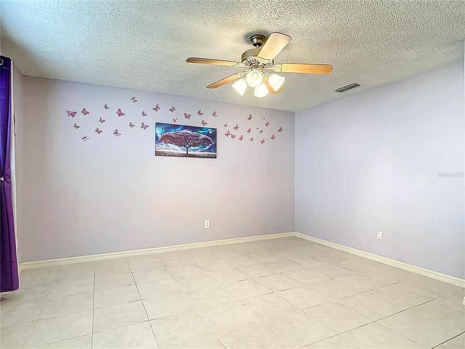 For Sale: $300,000 (3 beds, 2 baths, 1359 Square Feet)