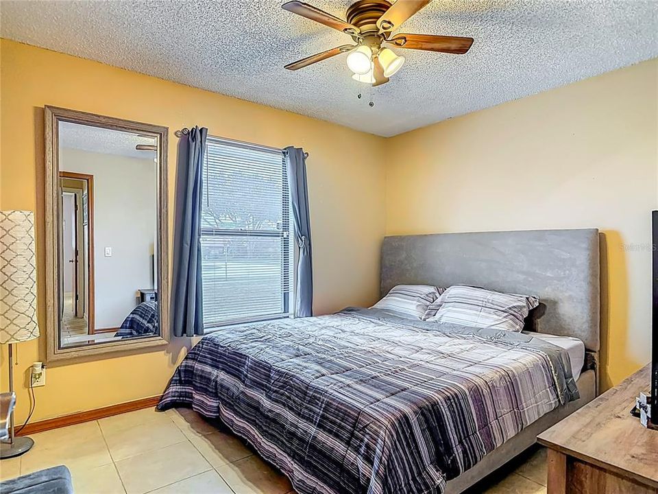 For Sale: $300,000 (3 beds, 2 baths, 1359 Square Feet)