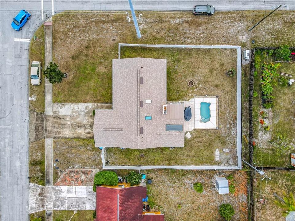 For Sale: $300,000 (3 beds, 2 baths, 1359 Square Feet)