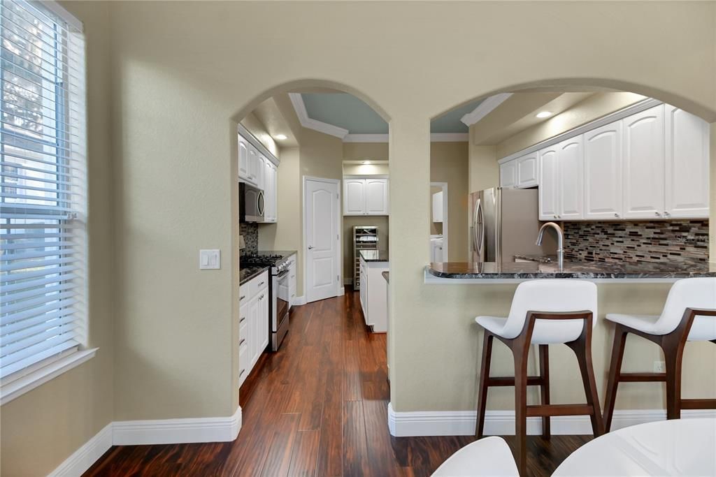 For Sale: $660,000 (3 beds, 2 baths, 2580 Square Feet)