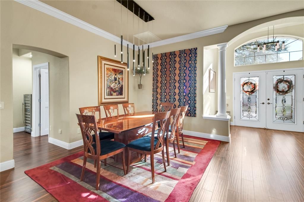 For Sale: $660,000 (3 beds, 2 baths, 2580 Square Feet)