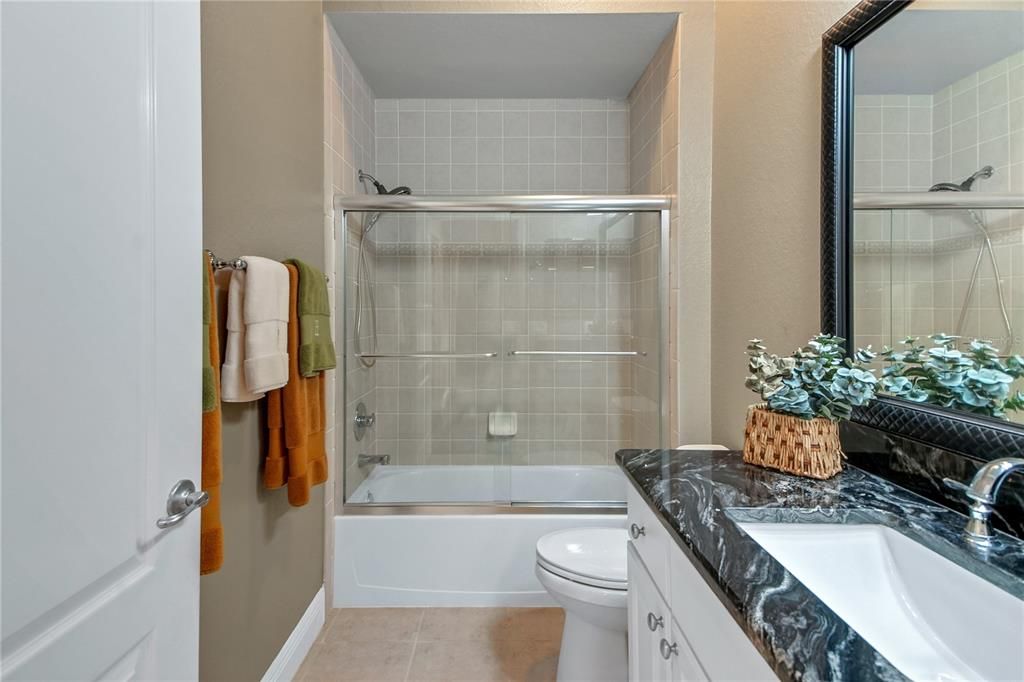 For Sale: $660,000 (3 beds, 2 baths, 2580 Square Feet)