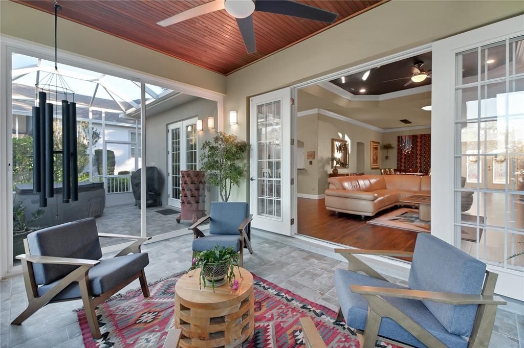 For Sale: $660,000 (3 beds, 2 baths, 2580 Square Feet)