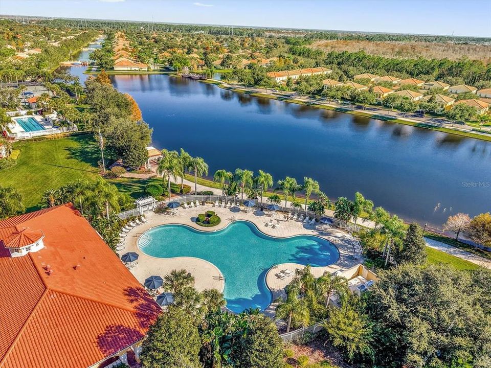 En Venta: $485,000 (3 camas, 3 baños, 1830 Pies cuadrados)