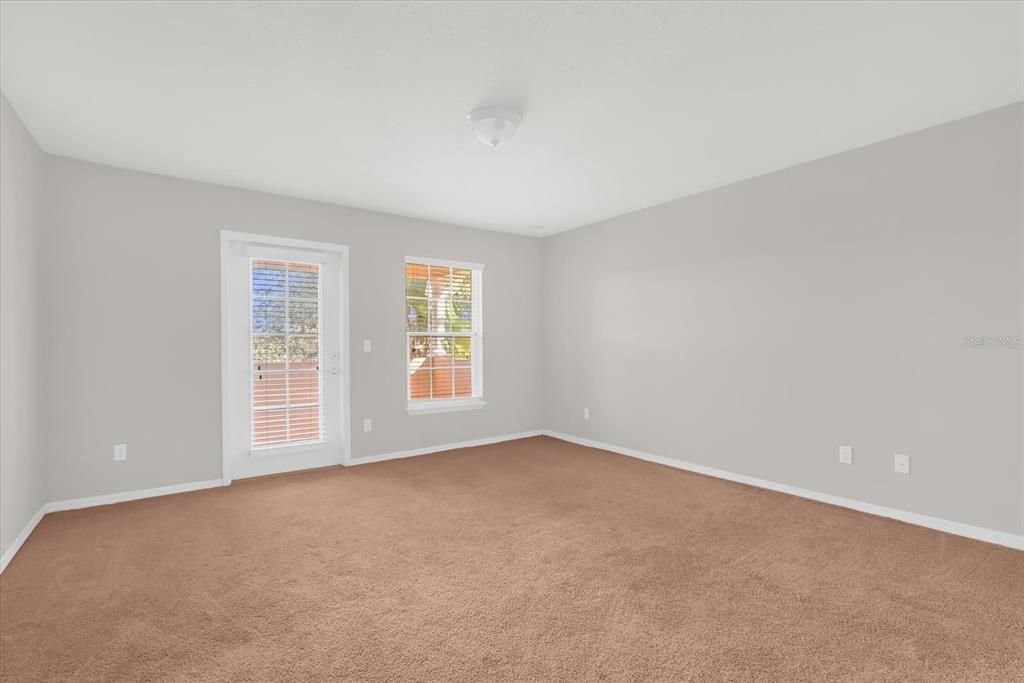 En Venta: $485,000 (3 camas, 3 baños, 1830 Pies cuadrados)