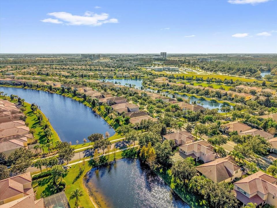 En Venta: $485,000 (3 camas, 3 baños, 1830 Pies cuadrados)