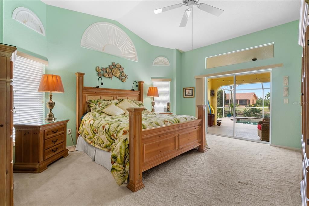 En Venta: $669,000 (3 camas, 2 baños, 2337 Pies cuadrados)