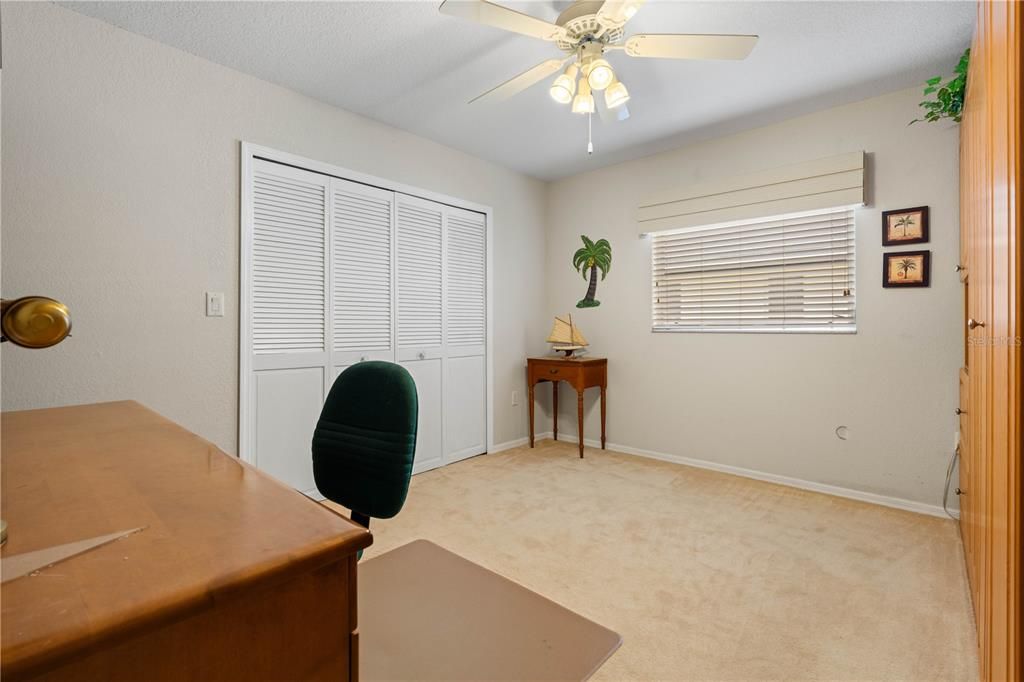 En Venta: $669,000 (3 camas, 2 baños, 2337 Pies cuadrados)