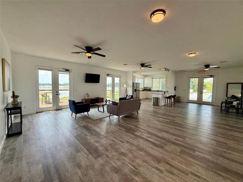 For Rent: $1,725 (3 beds, 2 baths, 1625 Square Feet)