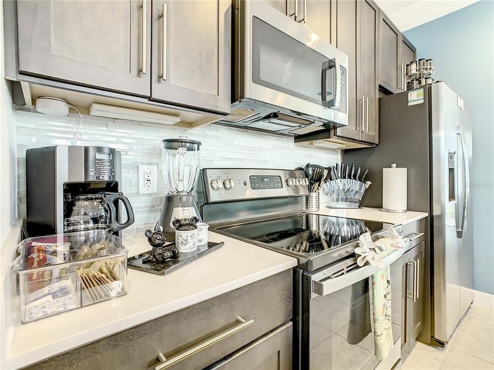 En Renta: $2,600 (4 camas, 3 baños, 1823 Pies cuadrados)