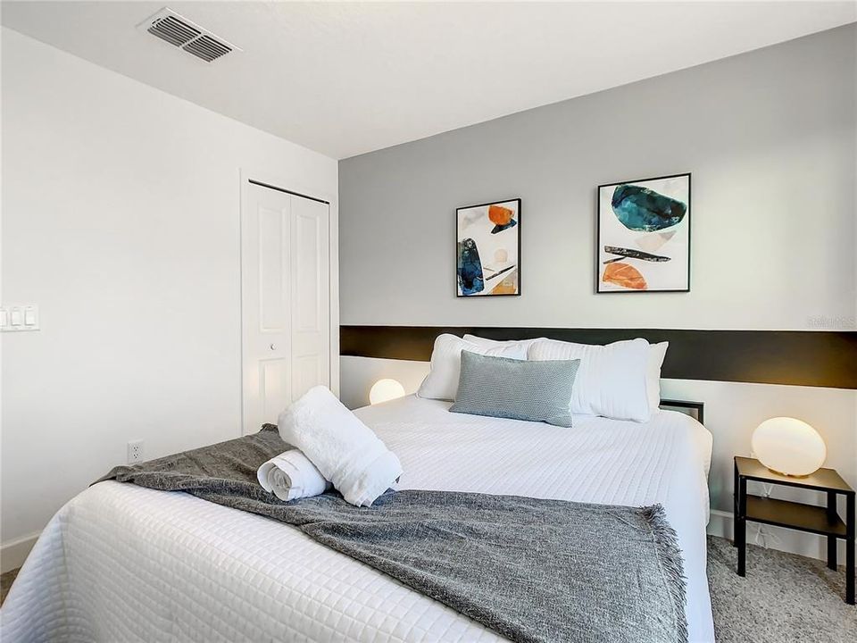 En Renta: $2,600 (4 camas, 3 baños, 1823 Pies cuadrados)