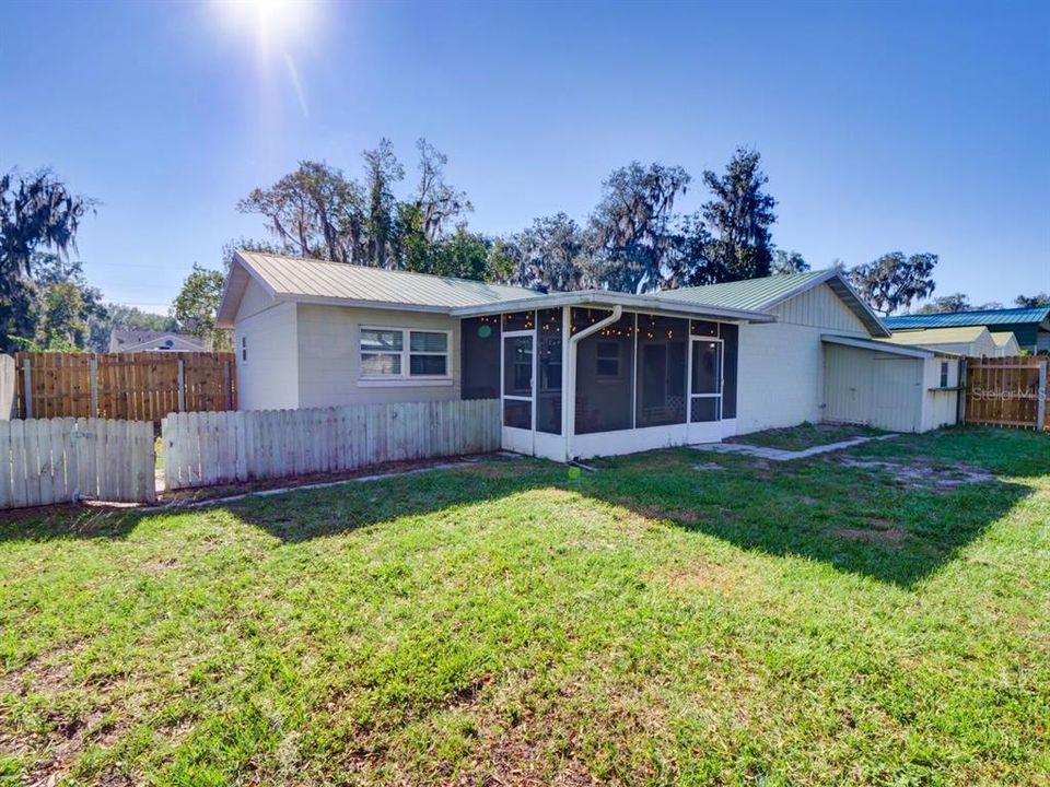 待售: $285,000 (3 贝兹, 2 浴室, 1548 平方英尺)