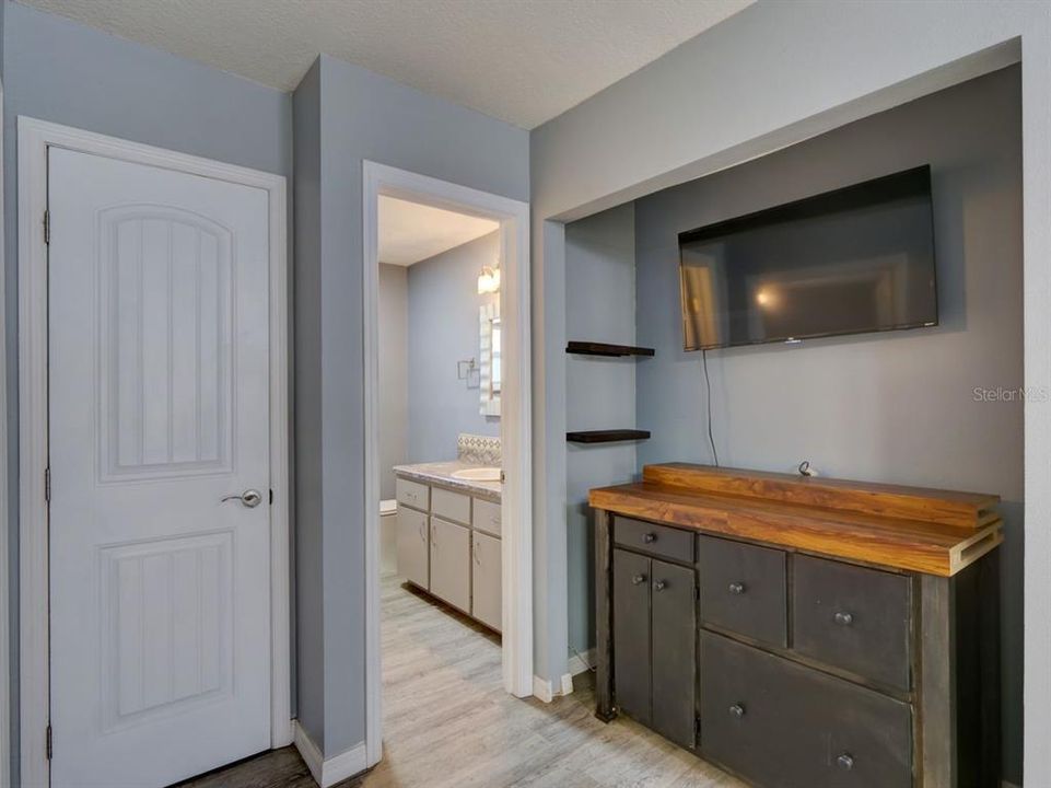 待售: $285,000 (3 贝兹, 2 浴室, 1548 平方英尺)