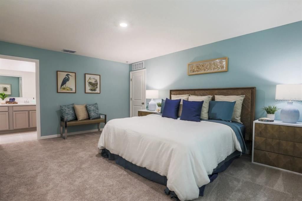 Active With Contract: $319,900 (4 beds, 2 baths, 2052 Square Feet)