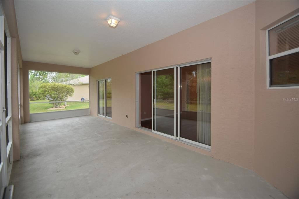 En Renta: $2,200 (4 camas, 2 baños, 2198 Pies cuadrados)