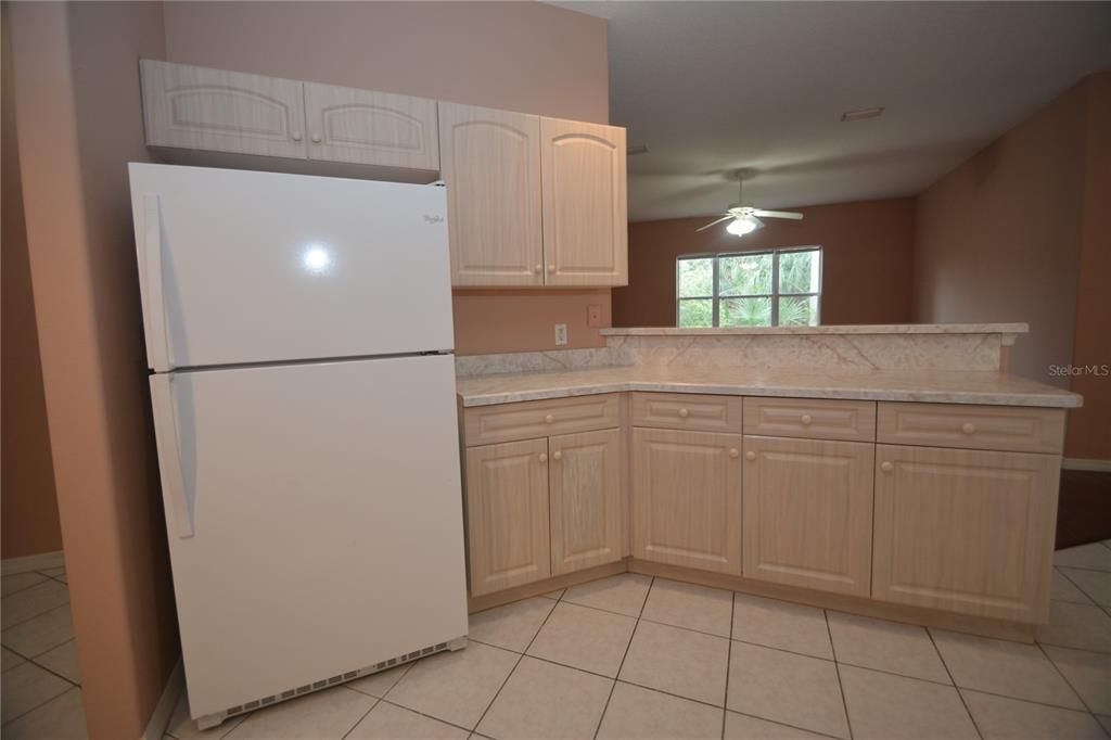 En Renta: $2,200 (4 camas, 2 baños, 2198 Pies cuadrados)