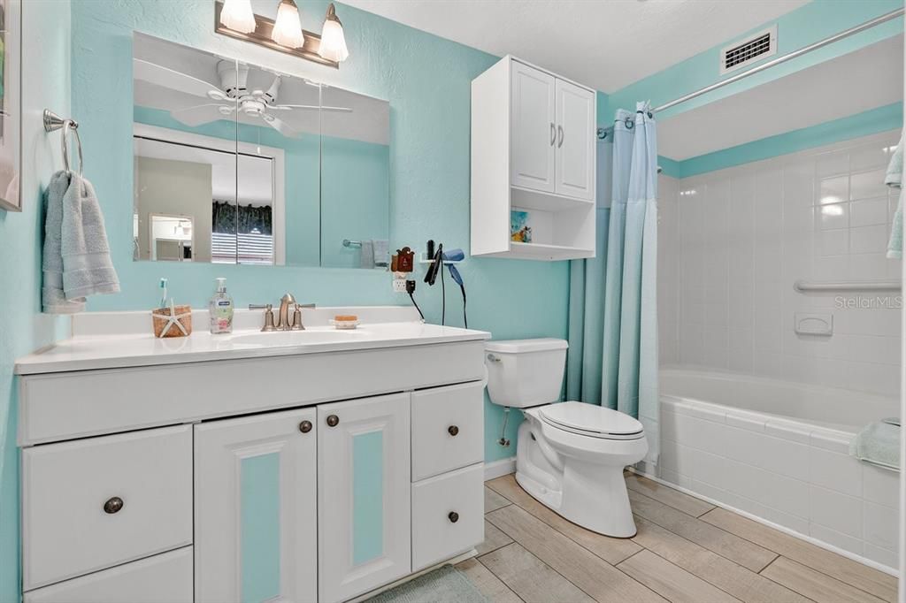 待售: $624,900 (3 贝兹, 2 浴室, 1313 平方英尺)