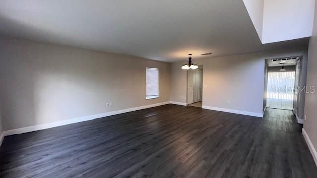 En Renta: $2,550 (4 camas, 3 baños, 2974 Pies cuadrados)