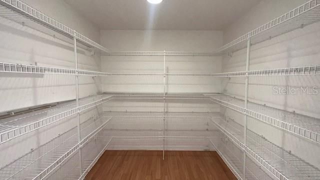 En Renta: $2,550 (4 camas, 3 baños, 2974 Pies cuadrados)