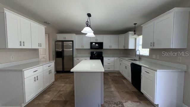 En Renta: $2,550 (4 camas, 3 baños, 2974 Pies cuadrados)