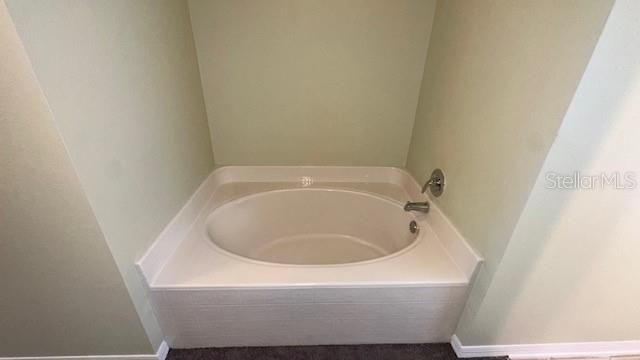 En Renta: $2,550 (4 camas, 3 baños, 2974 Pies cuadrados)