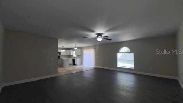 En Renta: $2,550 (4 camas, 3 baños, 2974 Pies cuadrados)