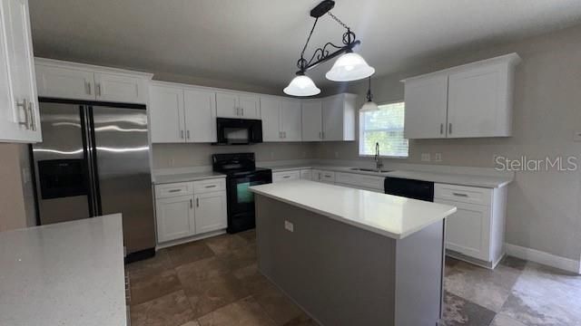 En Renta: $2,550 (4 camas, 3 baños, 2974 Pies cuadrados)