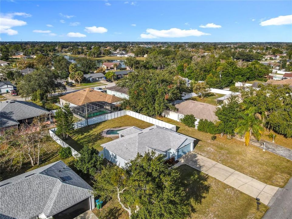 For Rent: $2,200 (3 beds, 2 baths, 1214 Square Feet)