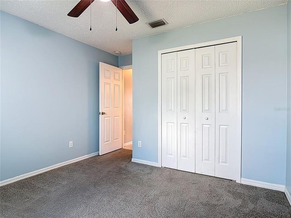 For Rent: $2,200 (3 beds, 2 baths, 1214 Square Feet)