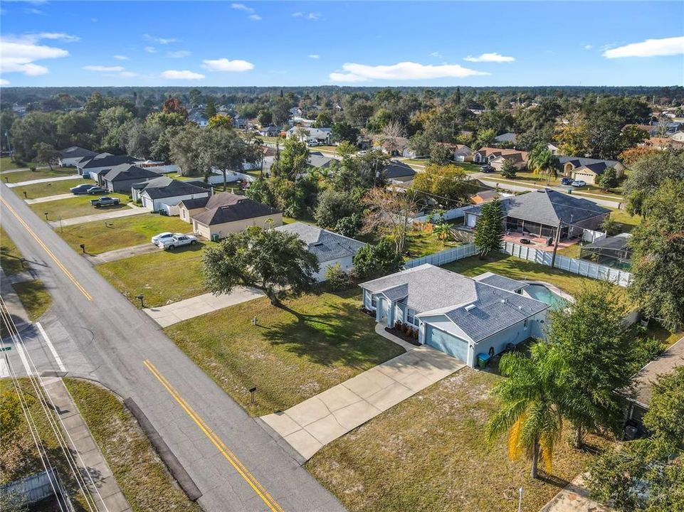 For Rent: $2,200 (3 beds, 2 baths, 1214 Square Feet)