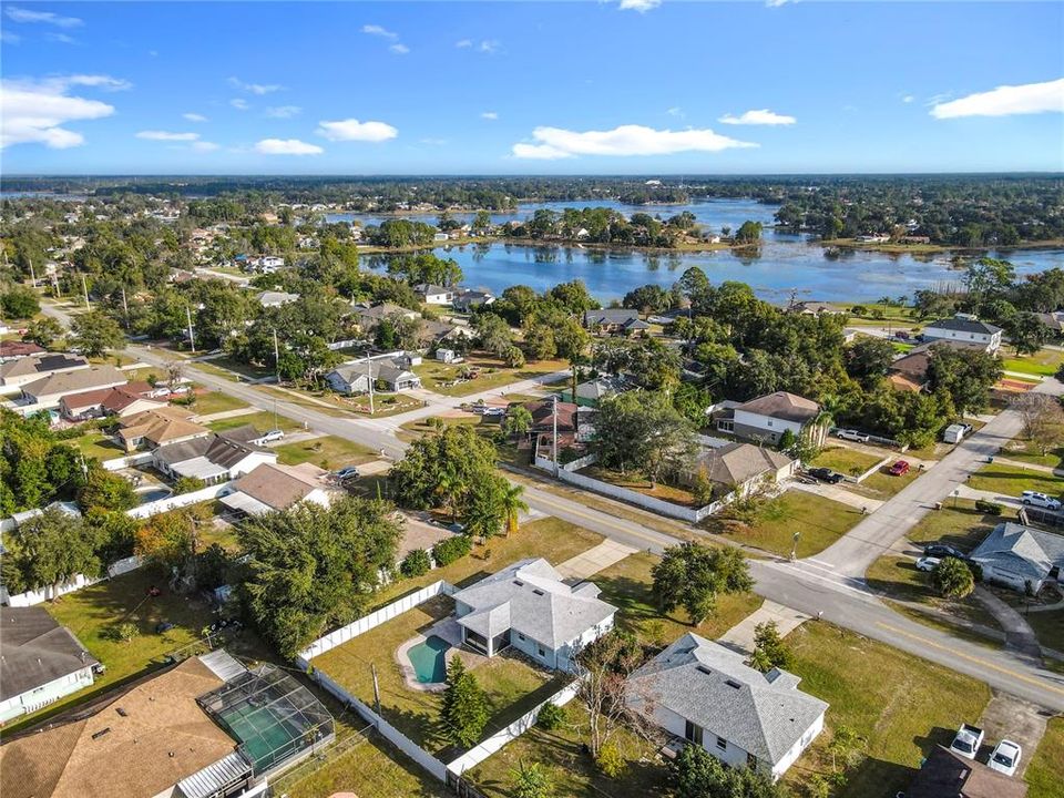 For Rent: $2,200 (3 beds, 2 baths, 1214 Square Feet)