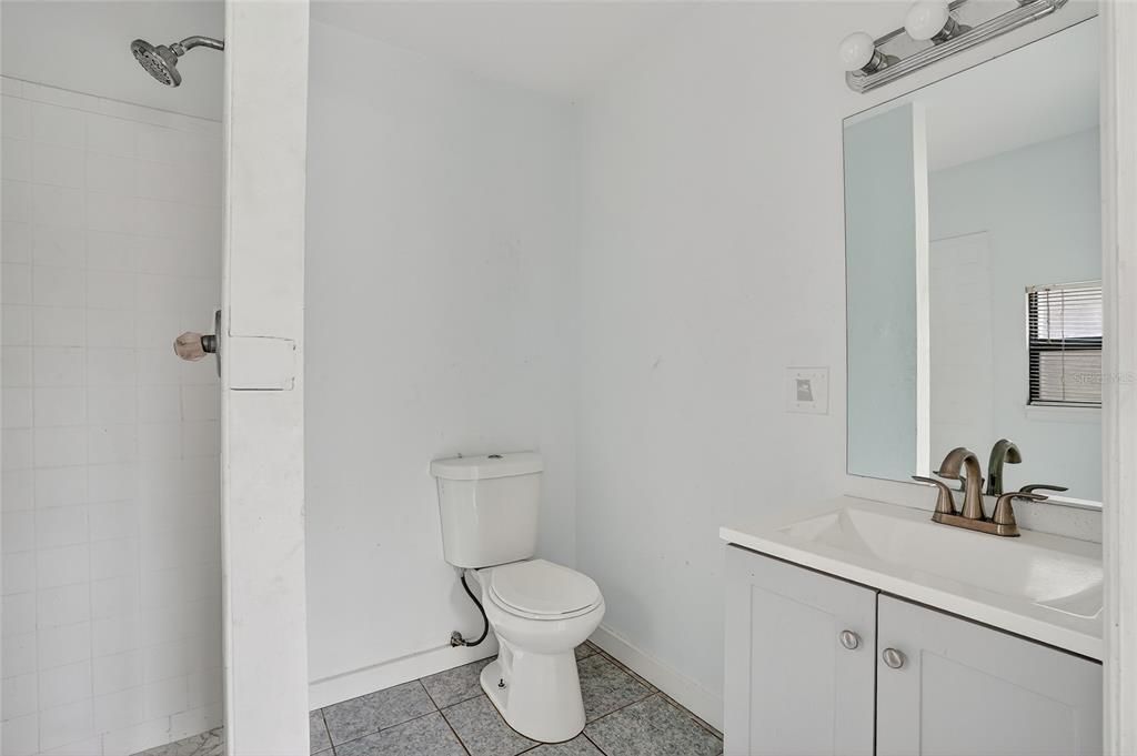 For Sale: $350,000 (3 beds, 2 baths, 1440 Square Feet)