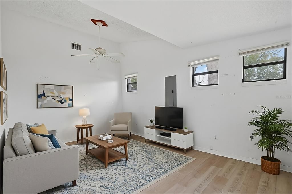 For Sale: $350,000 (3 beds, 2 baths, 1440 Square Feet)