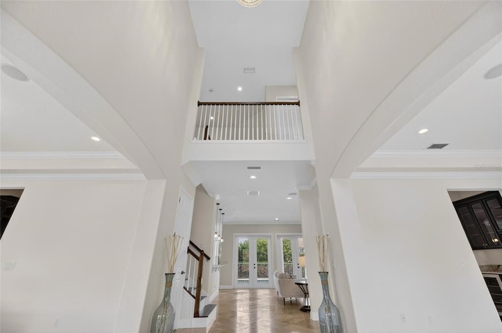 En Venta: $1,249,000 (4 camas, 4 baños, 4367 Pies cuadrados)